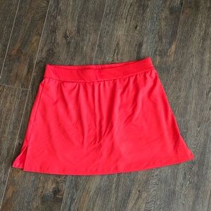 Red Slazenger golf skort size large